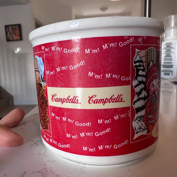 Vintage Campbells Soup Mug Featuring Kids Playing Scenes - Picture 4 of 6